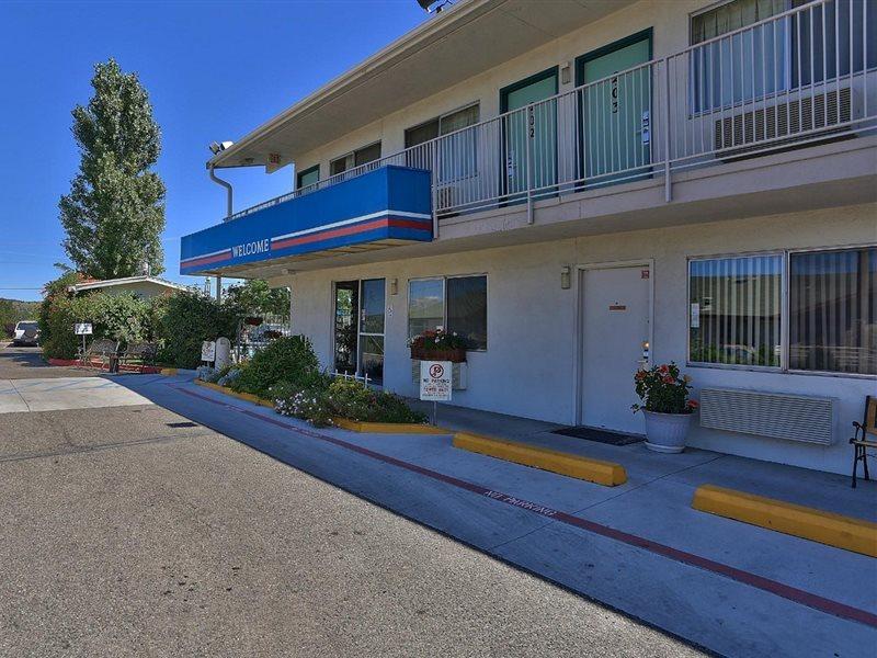 Motel 6-Prescott, Az المظهر الخارجي الصورة