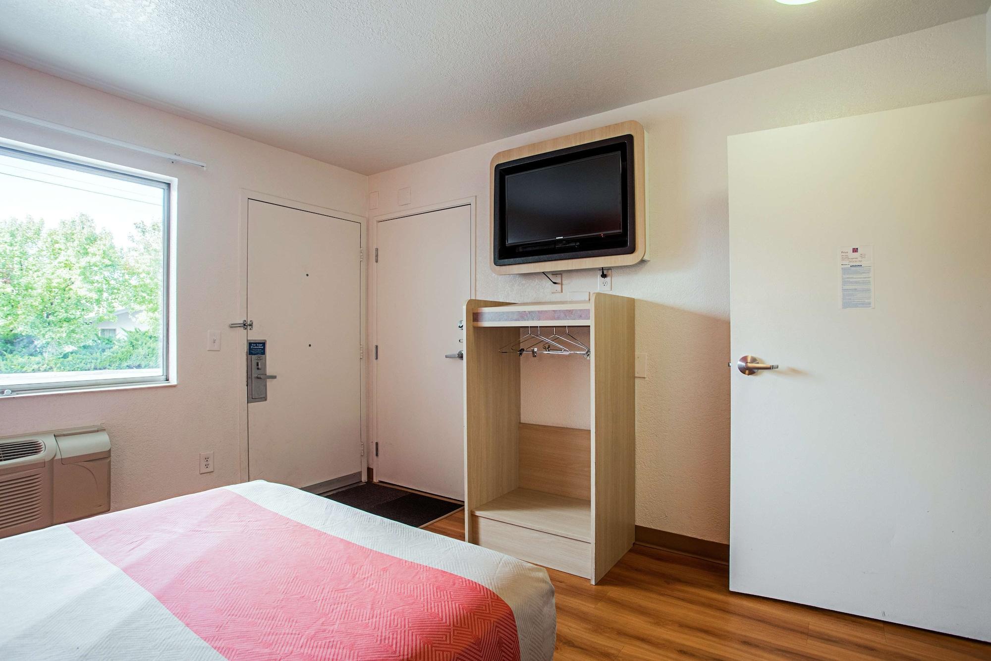 Motel 6-Prescott, Az المظهر الخارجي الصورة