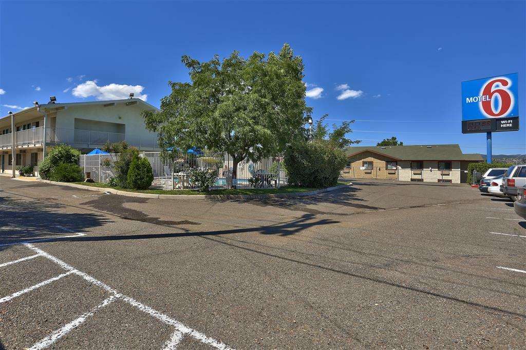 Motel 6-Prescott, Az المظهر الخارجي الصورة